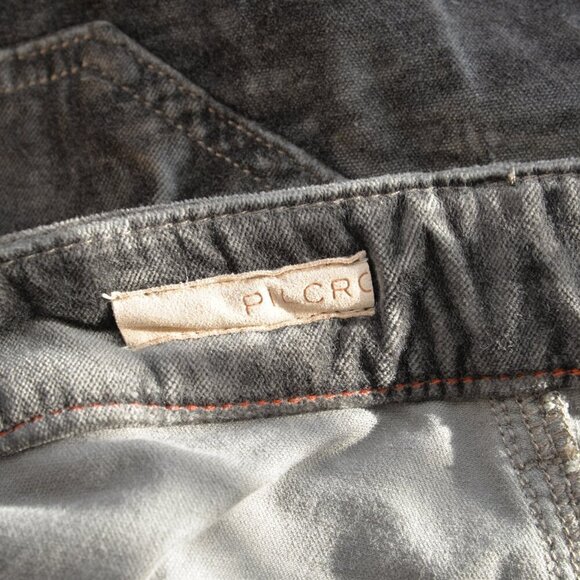 Anthropologie Pilcro Demilune Velvet Flare Pants Sz 28 - Picture 4 of 10